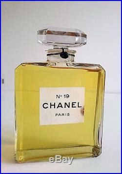 Chanel Perfume Bottles: Factices and Dummy Display Perfume 